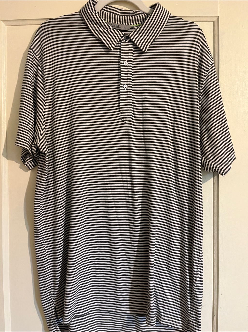 Classic Black & White Striped Polo Shirt - Unbranded